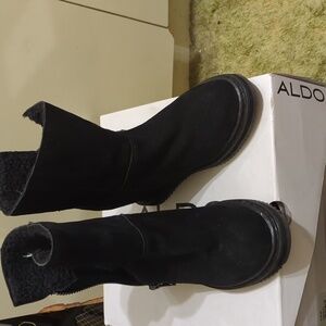 Aldo fur lined Lenice suede boots black 4 inch hidden wedge 1 inch platform sz 8